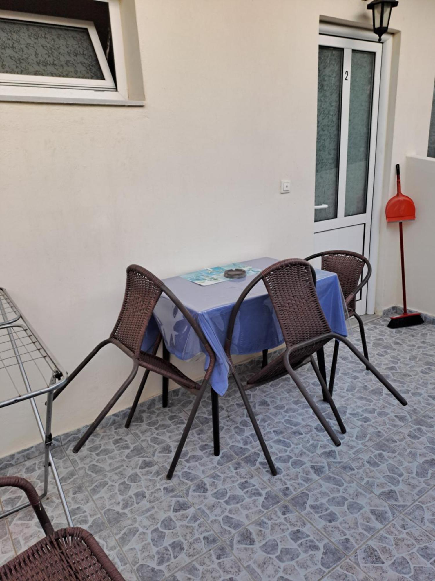 Tony'S Apartments Agios Georgios  Bagian luar foto
