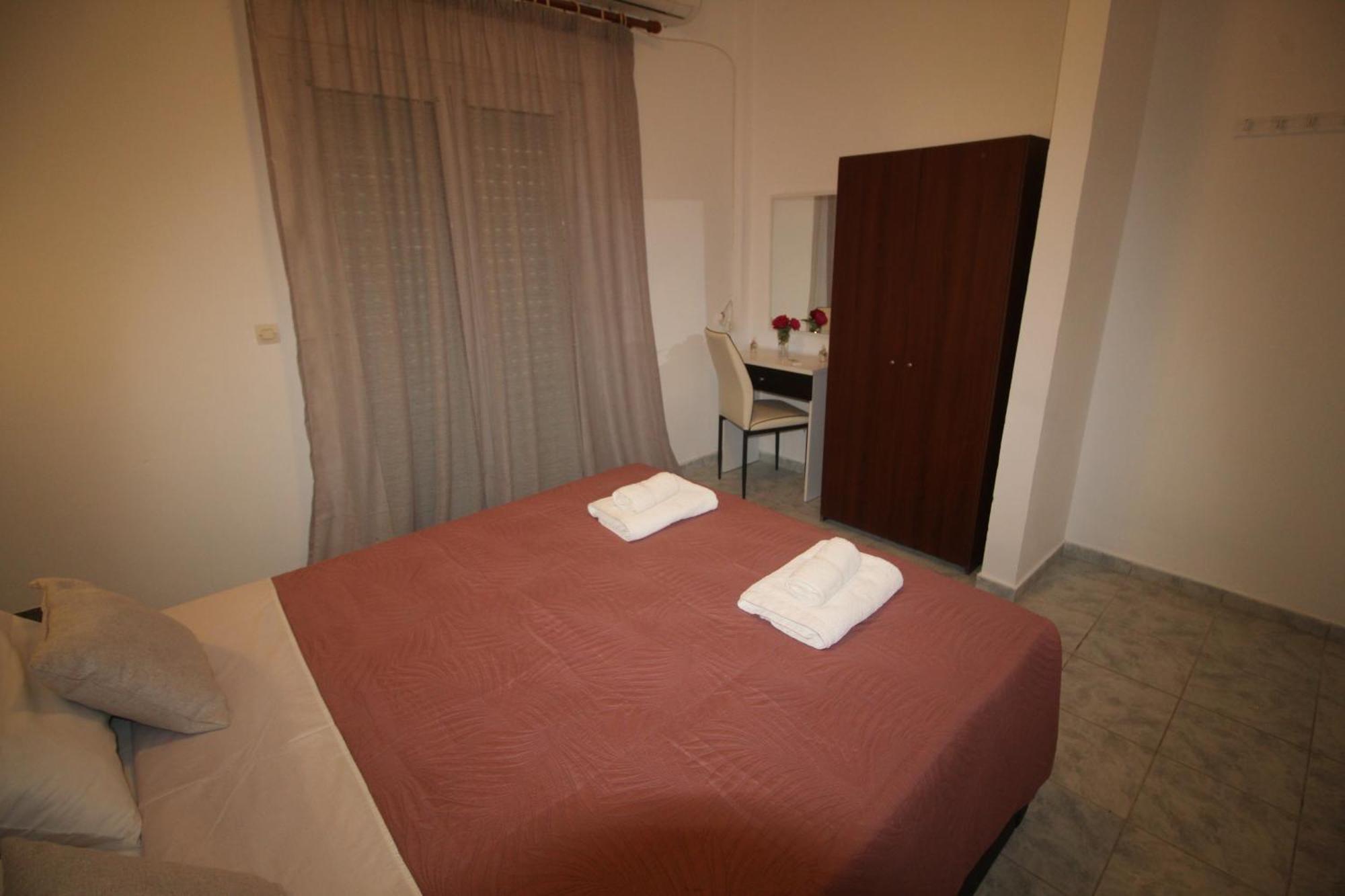 Tony'S Apartments Agios Georgios  Bagian luar foto