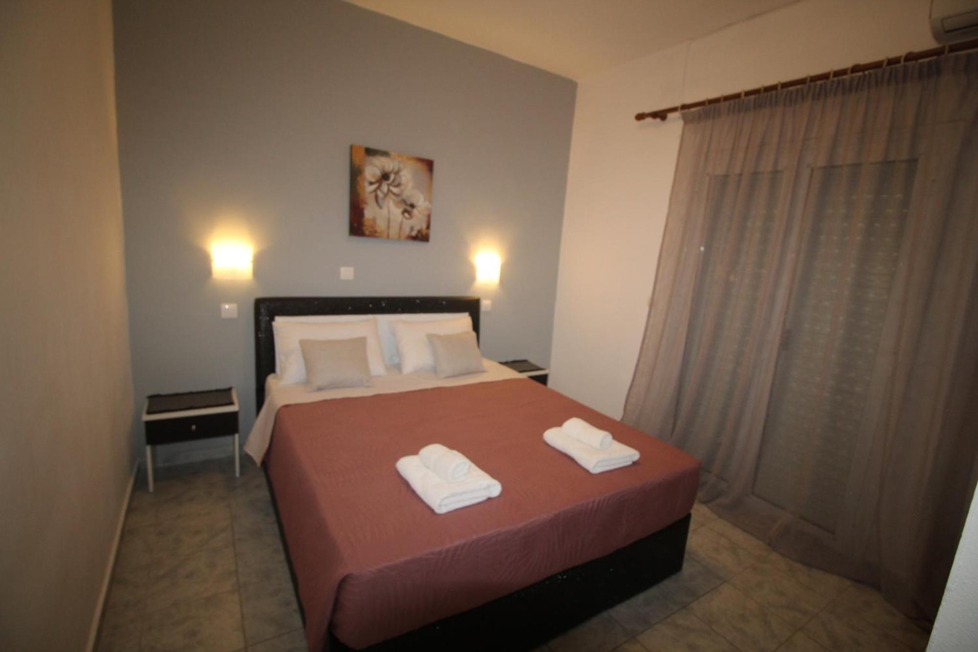Tony'S Apartments Agios Georgios  Bagian luar foto