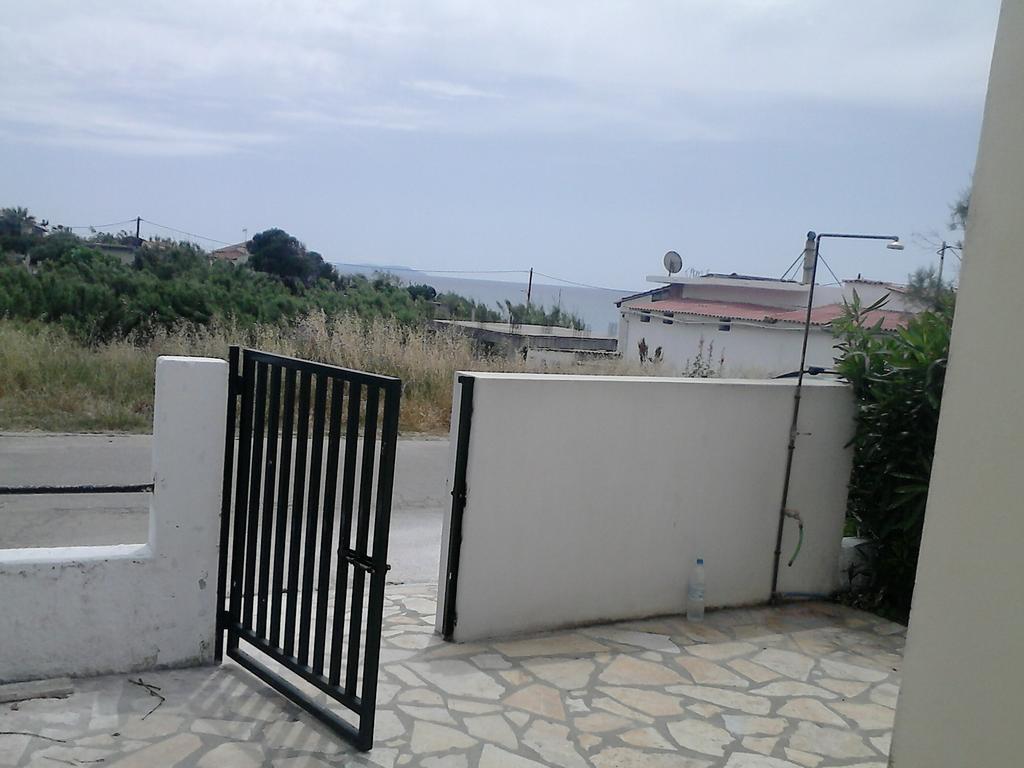 Tony'S Apartments Agios Georgios  Bagian luar foto