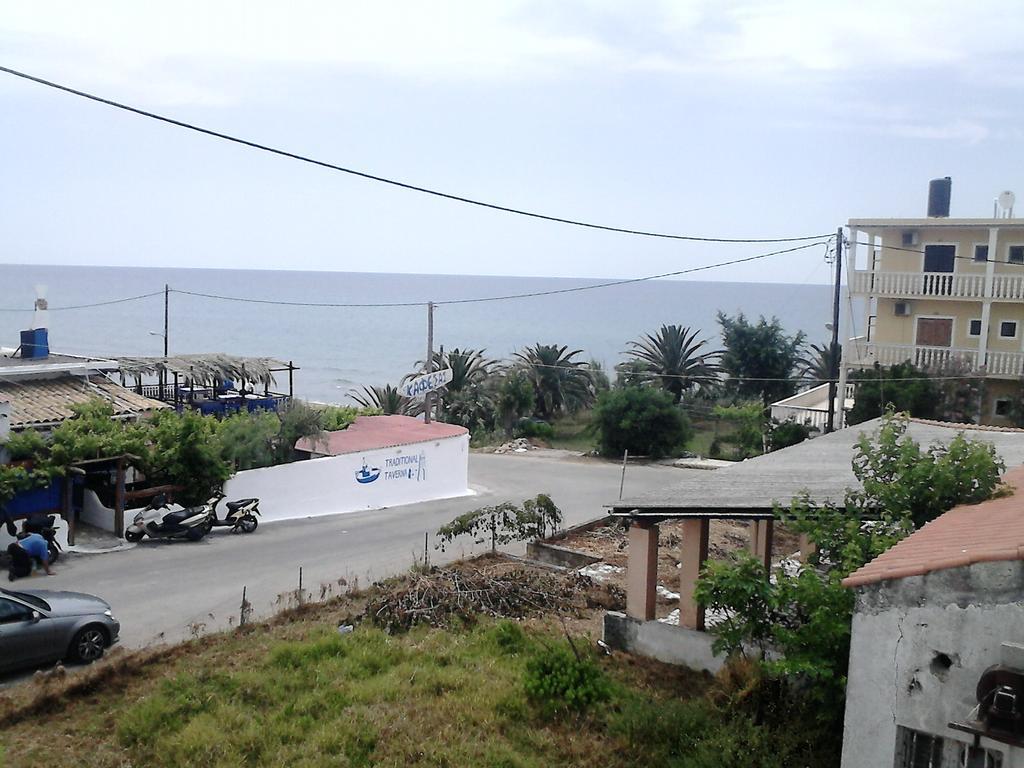 Tony'S Apartments Agios Georgios  Bagian luar foto